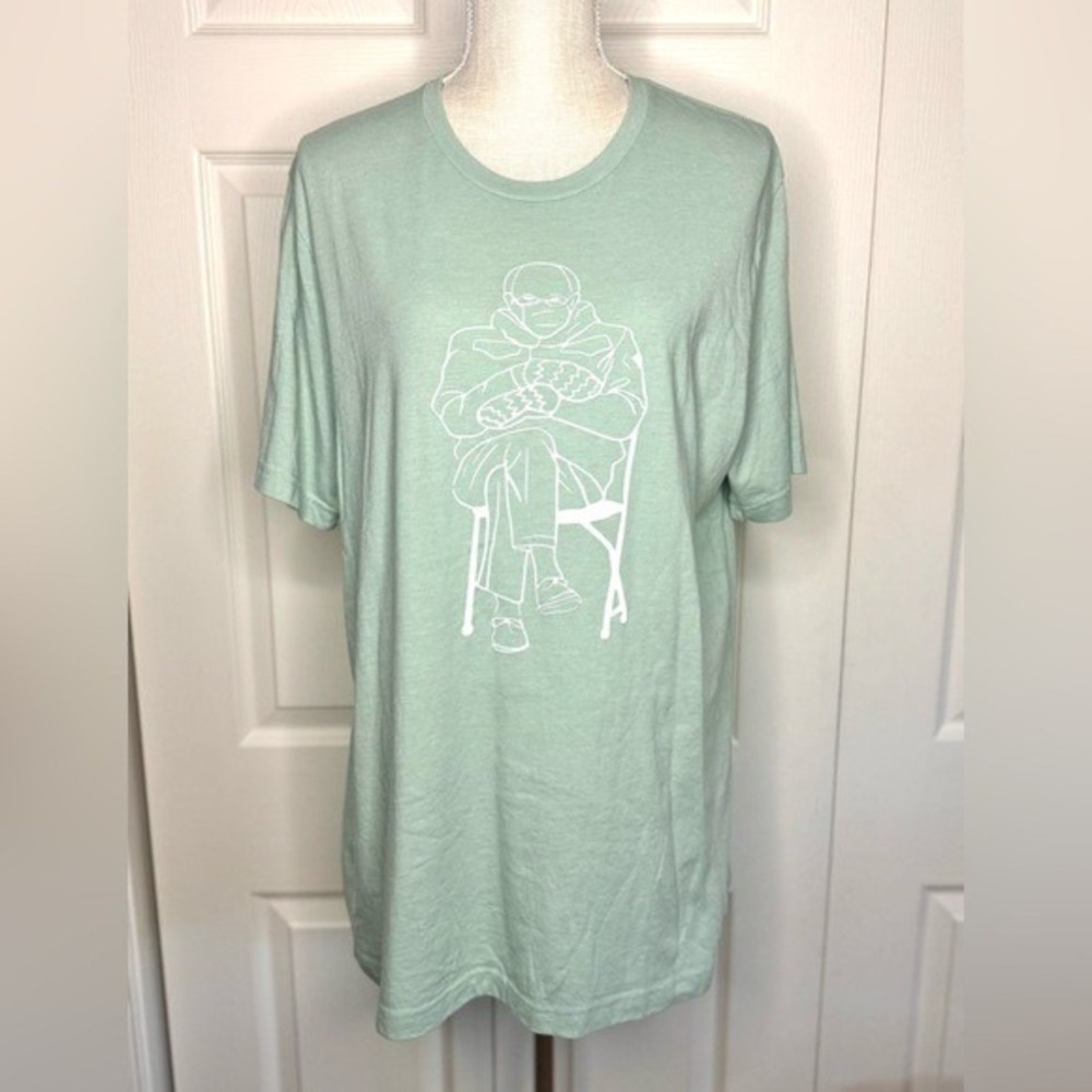 Bella Canvas Bernie Sanders Mittens Graphic T-Shirt XL Sage Green Heather Mens